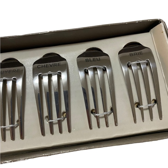 Charcuterie Board Cheese Markers Brie Bleu Chevre Cheddar Gouda Gruyere Set of 6 - Picture 3 of 4